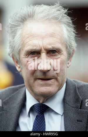 BILL TURNER, entraîneur de chevaux de course HIPPODROME DE NEWMARKET NEWMARKET 12 Avril 2005 Banque D'Images