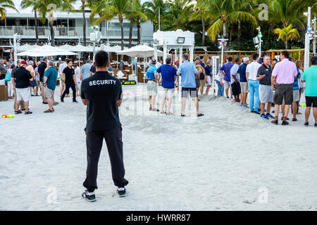 Miami Beach Florida, Ocean Drive, Nikki Beach Club, club de plage de luxe, restaurant restaurants repas manger dehors café cafés bistrot, bar cabana Banque D'Images