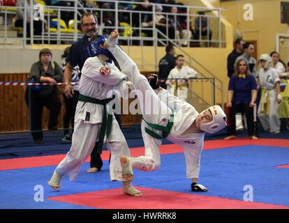 Kyokushin Karate Kid 2017 Championnat de Russie Banque D'Images