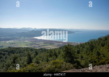 Vue de dessus du paysage de campagne et la baie de Gokova, Mugla, Turquie Banque D'Images