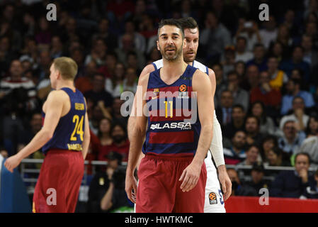 Madrid, Espagne. Mar 23, 2017. Juan Carlos Navarro, # 11, du FC Barcelone au cours de l'Euroligue de gestes Lassa match de basket-ball entre le Real Madrid et le FC Barcelone le virus de Lassa. Credit : Jorge Sanz/Pacific Press/Alamy Live News Banque D'Images