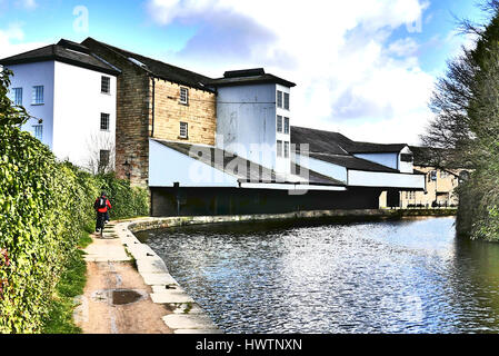 Burnley Quai du chemin de halage du canal de Leeds Liverpool Burnley, Lancashire,,UK Banque D'Images