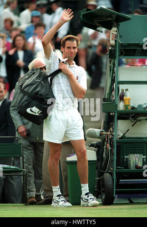 GREG RUSEDSKI WIMBLEDON 05 Juillet 1995 Banque D'Images