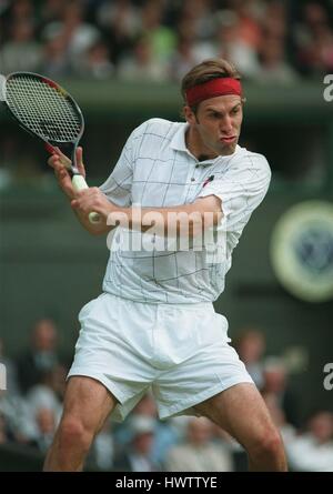 GREG RUSEDSKI WIMBLEDON 05 Juillet 1995 Banque D'Images