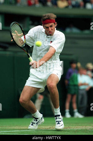 GREG RUSEDSKI WIMBLEDON 05 Juillet 1995 Banque D'Images