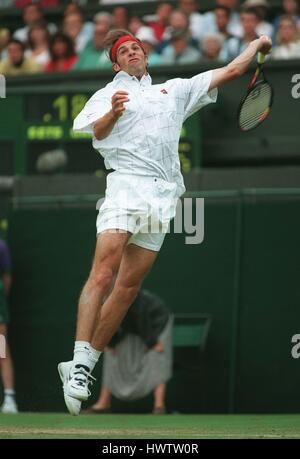 GREG RUSEDSKI WIMBLEDON 05 Juillet 1995 Banque D'Images