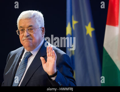 Berlin, Allemagne. Mar 23, 2017. Mahmoud Abbas, Président de l'État de Palestine, parle à la Fondation Konrad Adenauer à Berlin, Allemagne, 23 mars 2017. Photo : Soeren Stache/dpa/Alamy Live News Banque D'Images