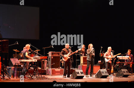 Virginia Beach, Virginia, USA. Mar 21, 2017. Les zombies que les hits des années 60 à la foule à l'SANDLER CENTER DE VIRGINIA BEACH, Virginie le 21 mars 2017. © Jeff Moore 2017 Crédit : Jeff Moore/ZUMA/Alamy Fil Live News Banque D'Images