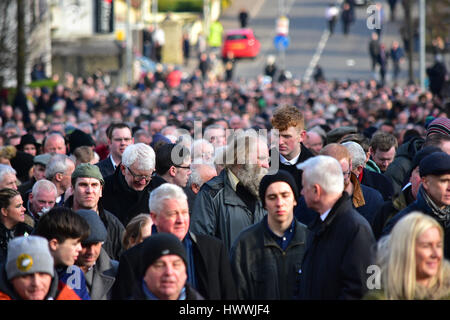 Derry, Irlande du Nord. 23 mars, 2017. Les funérailles de Martin McGuinness, Sinn Féins à Derry : Mark Winter/Alamy Live News Banque D'Images