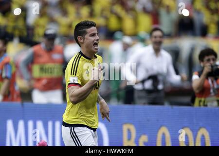 Barranquilla, Colombie. Mar 23, 2017. La Colombie est James Rodriguez célèbre après avoir marqué pendant le match de qualification pour l'Amérique du Sud pour la Coupe du Monde FIFA 2018 la Russie contre la Bolivie, qui a eu lieu dans la région métropolitaine de Roberto Melendez stadium, Barranquilla, Colombie, le 23 mars 2017. Credit : Juan Paez/COLPRENSA/Xinhua/Alamy Live News Banque D'Images