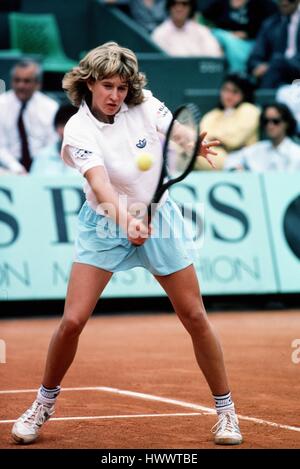 STEFFI GRAF FRENCH OPEN CHAMPIONSHIPS ROLAND GARROS PARIS FRANCE 29 Mai 1986 Banque D'Images