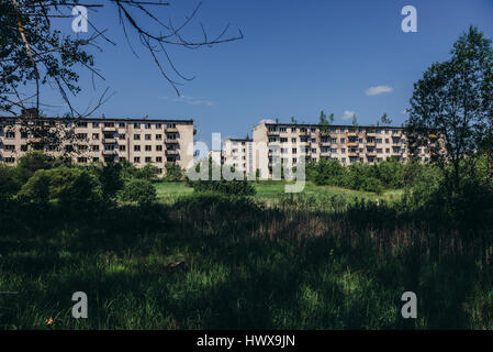 Bâtiments résidentiels abandonnés de Skrunda-1 Ghost Town, ancien site de la station radar de Dnepr soviétique de la guerre froide, près de la ville de Skrunda en Lettonie Banque D'Images