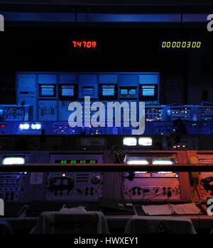 Le contrôle au sol, le Kennedy Space Center, salle de tir dans le centre de contrôle de lancement de la mission Apollo Banque D'Images