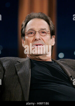 L'auteur David Milch pendant une partie de la 'Late Late Show avec Craig Ferguson' à CBS Television City à Los Angeles, Californie le 7 octobre 2009. Photo par Francis Specker Banque D'Images