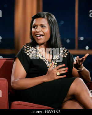 Mindy Kaling actrice pendant une partie de la 'Late Late Show avec Craig Ferguson' à CBS Television City à Los Angeles, Californie le 10 septembre 2009. Photo par Francis Specker Banque D'Images