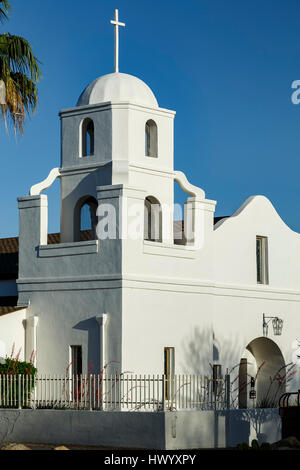 Vieille Mission d'Adobe (Notre Dame du Perpétuel Secours de l'Église catholique), la vieille ville de Scottsdale, Arizona USA Banque D'Images