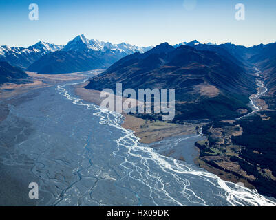 Vue aérienne vers le Mont Cook à partir de l'extrémité nord du Lac Pukaki, Nouvelle-Zélande Banque D'Images