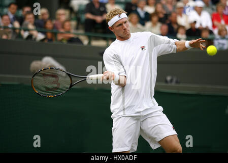 DMITRY TURSUNOV RUSSIE WIMBLEDON Londres Angleterre 26 Juin 2008 Banque D'Images