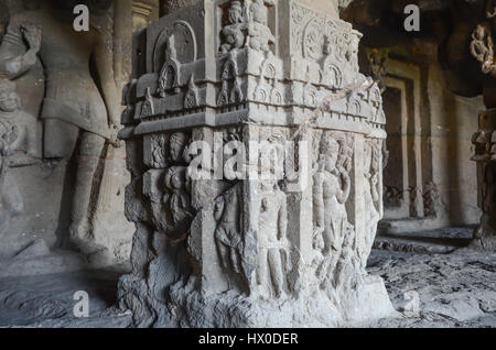 Les grottes d'Ellora près de Aurangabad, l'état de Maharashtra en Inde. Banque D'Images