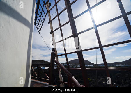 Jardín de cactus, une combinaison parfaite de l'art et l'architecture de jardin, est l'un des derniers projets de César Manrique à Lanzarote Banque D'Images