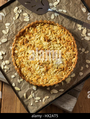 Tarte de Amêndoa. Tarte aux amandes portugais. Le Portugal l'alimentation Banque D'Images