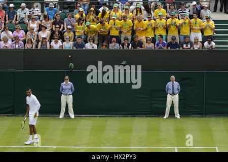 NICK KYRGIOS & l'AUSTRALIE L'AUSTRALIE HAFID ALL ENGLAND TENNIS CLUB WIMBLEDON Londres Angleterre 29 Juin 2015 Banque D'Images