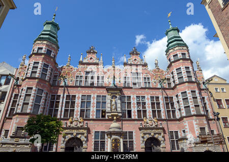 La Pologne, Gdansk : façade de l'arsenal Banque D'Images