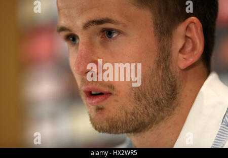 L'Angleterre Eric Dier au cours de la conférence de presse à l'hôtel Grove, Watford. Banque D'Images