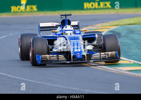 Melbourne, Australie. 25 mars, 2017. Marcus ERICSSON SWE 9 conduire pour Sauber F1 Team en troisième session pratique au cours de la Formule 1 2017 Rolex Grand Prix d'Australie, l'Australie le 25 mars 2017. Crédit : Dave Hewison Sports/Alamy Live News Banque D'Images