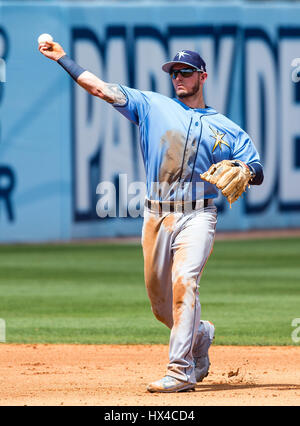 LECOM Park. 24Th Mar, 2017. Floride, USA-Rays de Tampa Bay l'arrêt-court Daniel Robertson (36) dans un jeu d'entraînement du printemps à LECOM Park. Del Mecum/CSM/Alamy Live News Banque D'Images