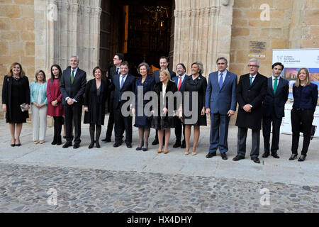 La Reine Sofia pendant le concert inaugural du quatrième cycle de musique de chambre des villes du patrimoine mondial dans la Cathédrale Santa María de Caceres. 03/24/2017 Banque D'Images