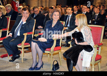 La Reine Sofia pendant le concert inaugural du quatrième cycle de musique de chambre des villes du patrimoine mondial dans la Cathédrale Santa María de Caceres. 03/24/2017 Banque D'Images