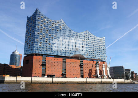 Hambourg, Allemagne. 24Th Mar, 2017. L'Elbe Philharmonic Hall à Hambourg, Allemagne, 24 mars 2017. Photo : Christian Charisius/dpa/Alamy Live News Banque D'Images