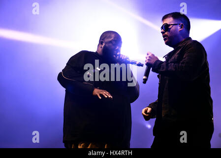 BARCELONA - 29 MAI : Exécuter les bijoux (hip hop band) en concert au Primavera Sound Festival 2015 le 29 mai 2015 à Barcelone, Espagne. Banque D'Images