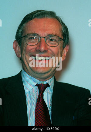 NORMAN FOWLER MP SHADOW ENVIRONNEMENT Transports 16 octobre 1997 Banque D'Images