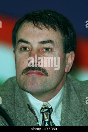 MITCHEL MCLAUGHLIN Président du Sinn Fein 27 Février 1995 Banque D'Images