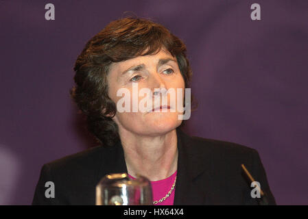 ESTELLE MORRIS DÉPUTÉ SECRÉTAIRE D'ÉTAT L'ÉDUCATION 03 Octobre 2002 Conférence du parti travailliste 2002 ANGLETERRE BLACKPOOL Banque D'Images