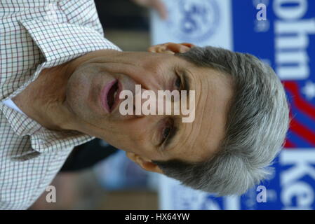 JOHN KERRY PARTI DÉMOCRATIQUE 26 février 2004 LOS ANGELES USA Banque D'Images