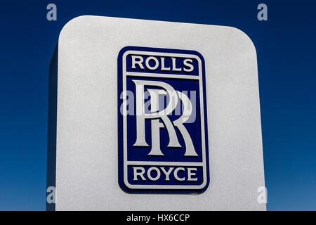 Indianapolis - Circa Octobre 2016 : Rolls-Royce LibertyWorks Logo et affiches. Rolls-Royce est une société internationale fournissant des moteurs à turbine à gaz et Jet VI Banque D'Images