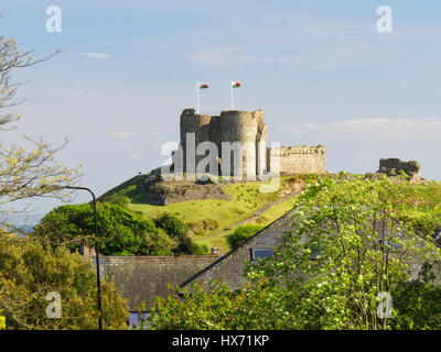 Vue panoramique du château de Criccieth dans Surrey North Wales UK Banque D'Images