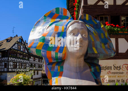 'Un tour de Terre Jaczowa 2007 par Zuzana sculpture, art de la rue, Strasbourg, Alsace, France Banque D'Images