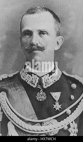 Ce portrait de Victor Emmanuel III, roi d’Italie de 1900 à 1946, illustre sa présence royale et son leadership au cours d’une période de transformation de l’histoire italienne. Banque D'Images