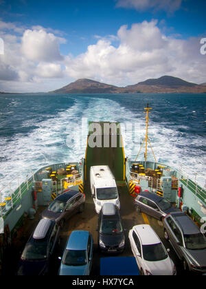 Prendre un ferry depuis les Hébrides extérieures à la Scottish Continent. South Uist à Oban Banque D'Images