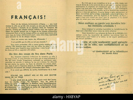 Tract allemand 25 août 1944 LibC3A9ration de Paris Banque D'Images