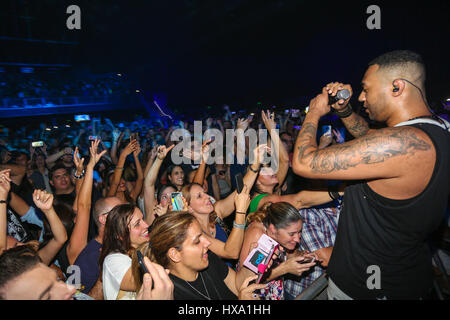 Sydney, NSW, Australie. Mar 25, 2017. Technotronic en prestation au Mega 90 concert au Big Top le 25 mars 2017 à Sydney, Australie Crédit : Christopher Khoury/presse australienne/ZUMA/Alamy Fil Live News Banque D'Images