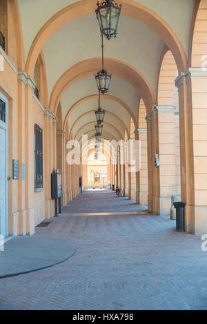 En colonnade Santarcangelo di Romagna Italie Europe Banque D'Images