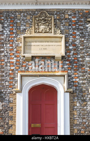 Beccles Suffolk, extérieur détail de la Beccles and District Museum, anciennement la ville grammar school dotée par Sir John Leman en 1631, Suffolk au Royaume-Uni. Banque D'Images