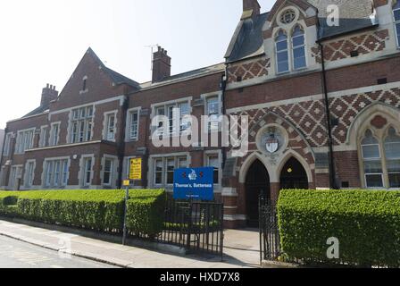Londres, Royaume-Uni. Mar 28, 2017. Thomas's Battersea école où va à Prince George en septembre 2017. London, UK, 28/03/2017 | Le monde d'utilisation : dpa Crédit/Alamy Live News Banque D'Images