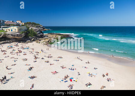 Une belle journée d'automne à la plage de Tamarama, Sydney, Australie. Banque D'Images