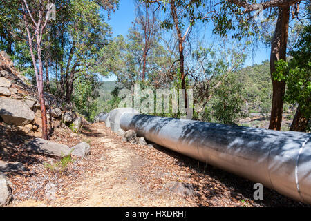 Les champs aurifères d'adduction est un projet de pipeline et le barrage qui fournit de l'eau potable à partir de Perth Weir à Perth pour les collectivités dans l'Ouest Au Banque D'Images